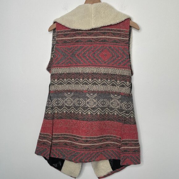 Me Jane Womens Western Aztec Print Sherpa Lined Vest Size Large Southwestern - Picture 3 of 5